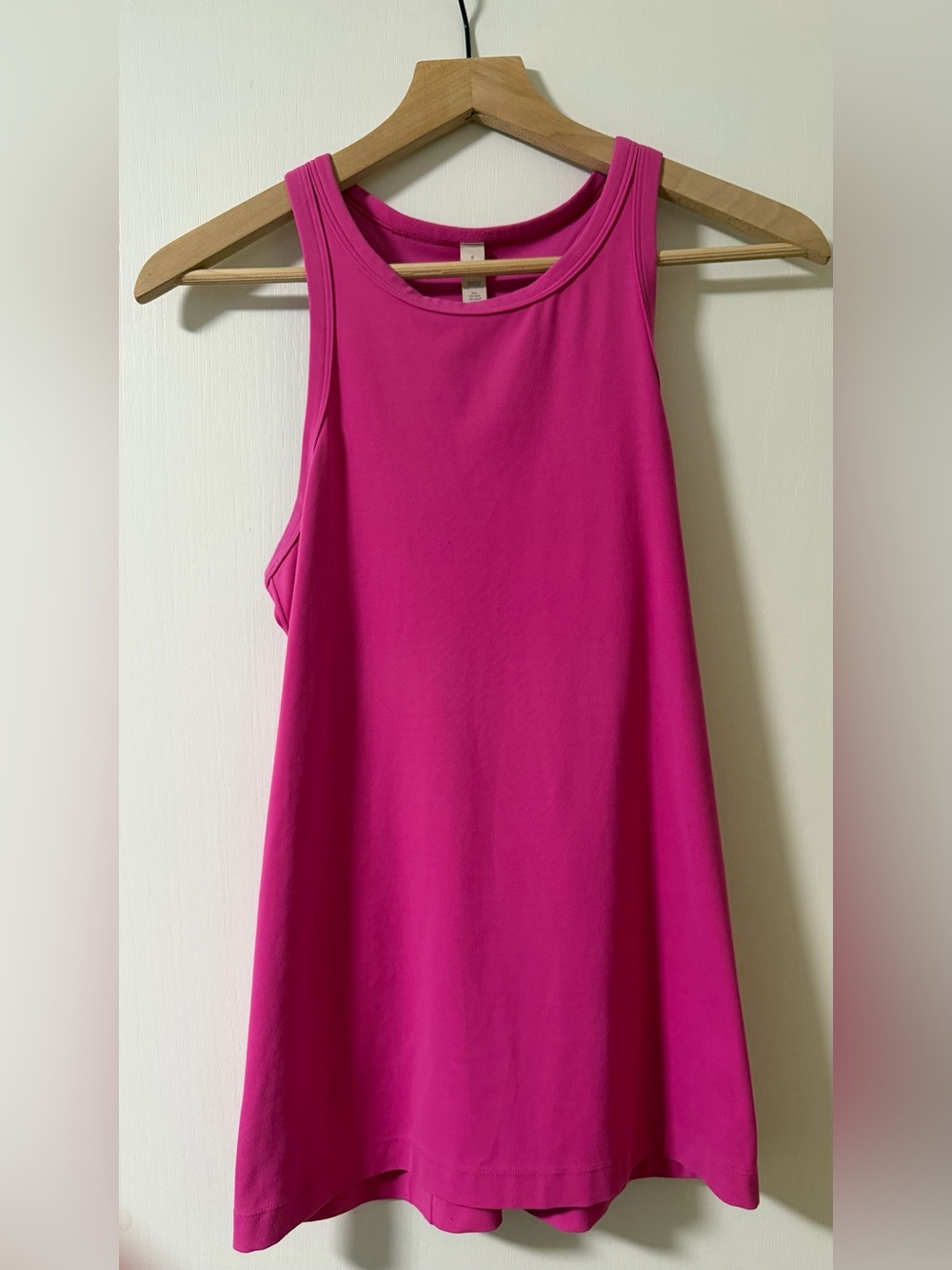 Lululemon Women’s Pink Sleeveless Tank Top - Size 8